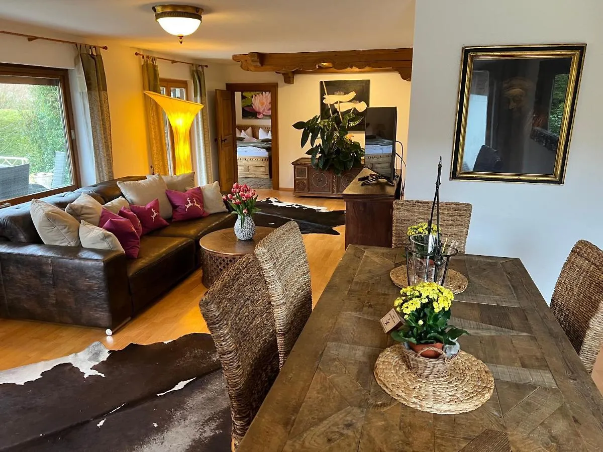 Apartment Alpen Suite Tegernsee - Grosse Sonnenterasse Und Idyllischer Garten Bad Wiessee Germany